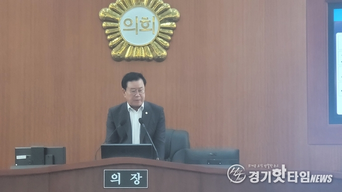 제9대 오산시의회 의장에 당선된 이상복 의원 (사진=김삼영 기자)