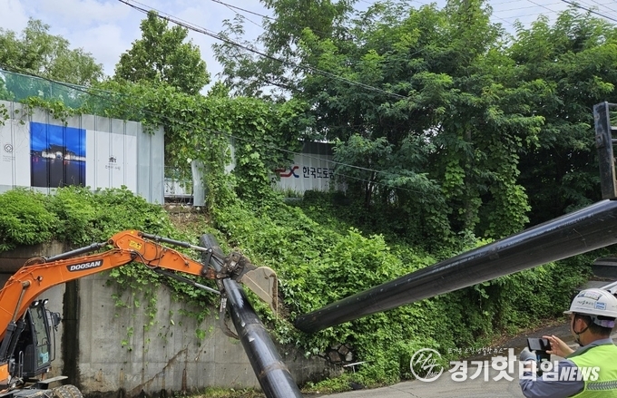 강관 회수 작업 진행 모습 (사진=시민제보)