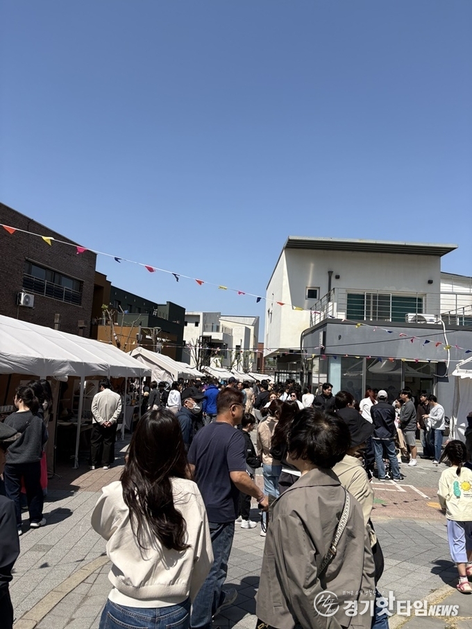 이천도자기축제장을 찾은 방문객 모습 (사진=이천시)