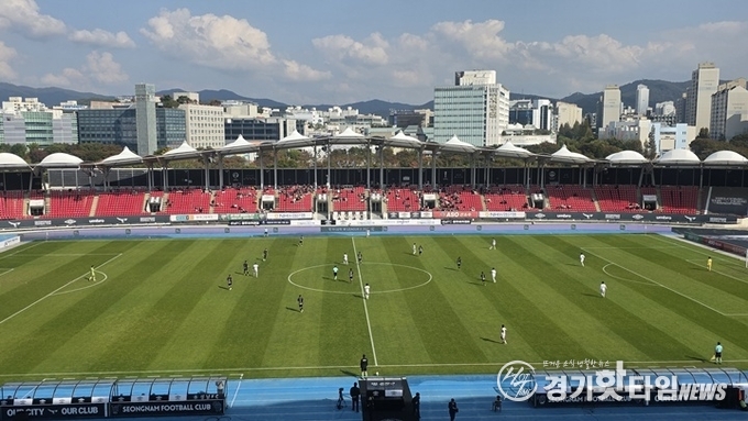 화성FC K리그2 36라운드 성남FC 전 경기 모습 (사진=김삼영 기자)