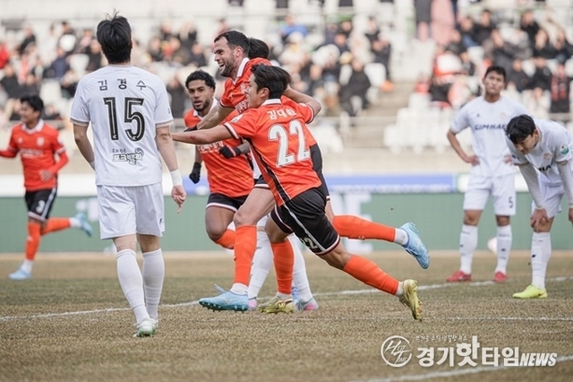 화성FC 2026 K리그2 첫 홈경기, 김해FC 상대로 2대0 승리