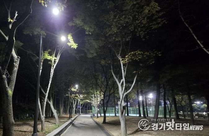 조명등을 교체한 광명시민체육관 일대 전경