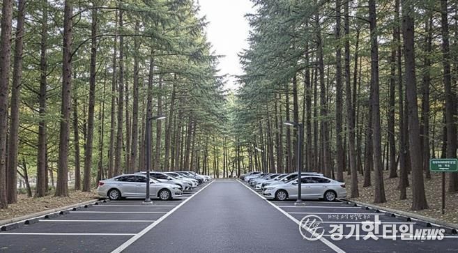 성남시 중원구 상대원동 하이테크밸리 근린공원에 조성하는 지평식 주차장 인공지능(AI) 생성 이미지