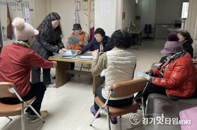 수원시 장안구 연무동, 경로당 어르신 대상 ‘새빛돌봄패키지’ 홍보