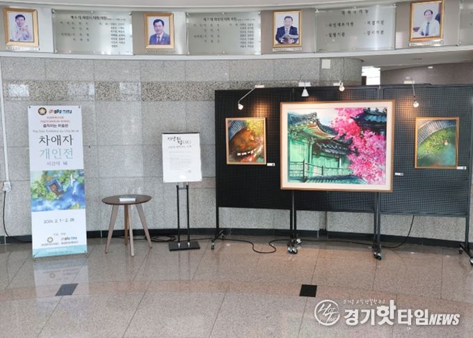 움직이는 미술관 차애자 작가 전시 모습